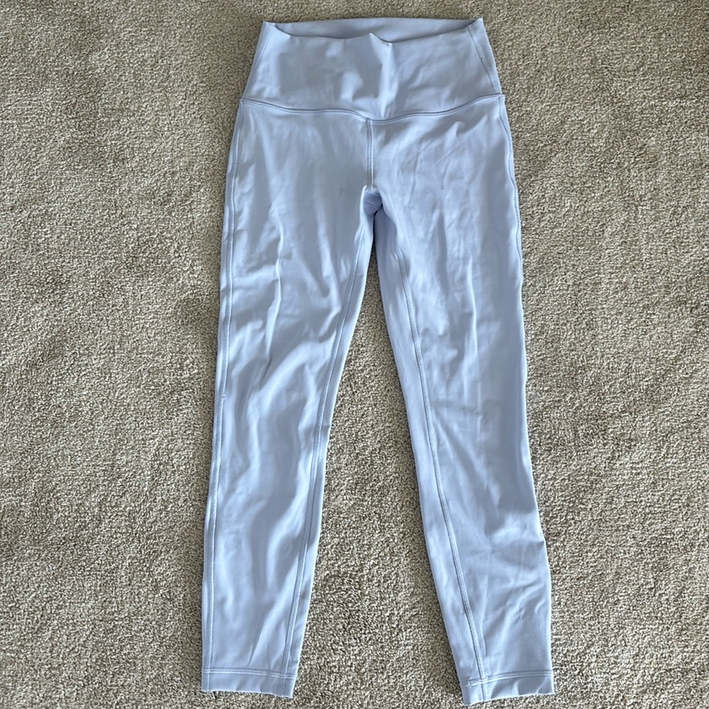 Lululemon high rise wunder under leggings. Size 6. Light blueish/purple